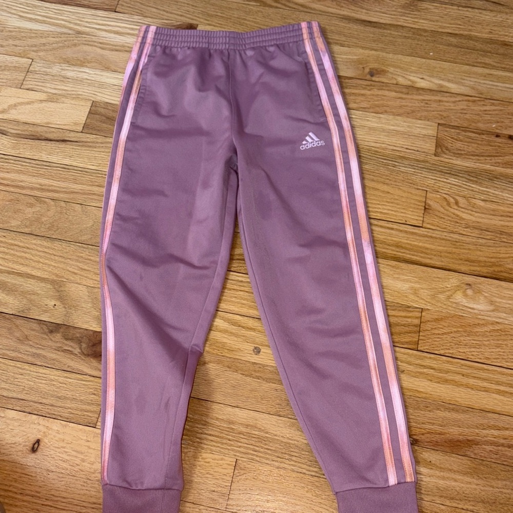 Adidas Girls dusty, pink J regular fit Copa standard Size 6x
